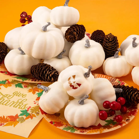 18Pcs Thanksgiving Artificial White Pumpkins