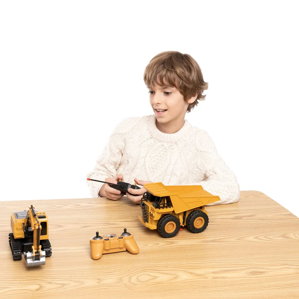 2pcs Remote Control Construction Vehicle Toy Set