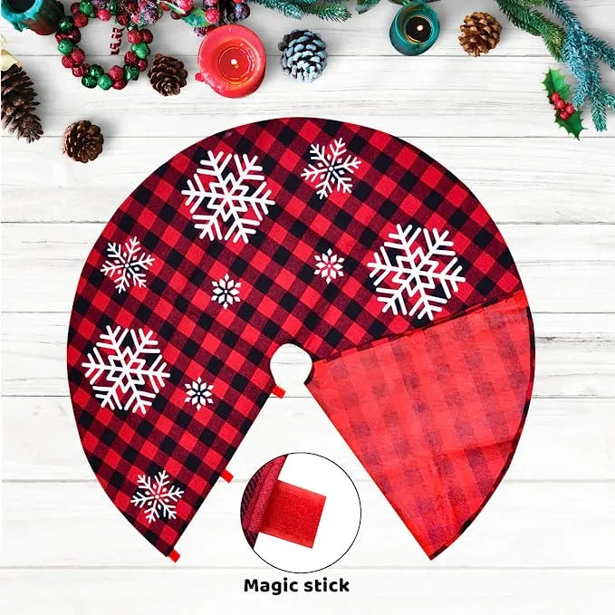 Red and Black Plaid Tree Skirt with Snowflake 36in